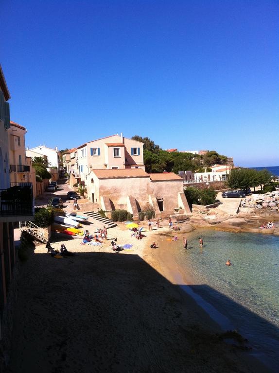 Hotel De La Plage Les Arcades Algajola  Δωμάτιο φωτογραφία