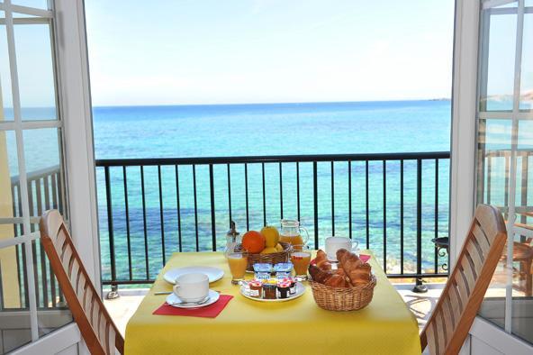 Hotel De La Plage Les Arcades Algajola  Εξωτερικό φωτογραφία